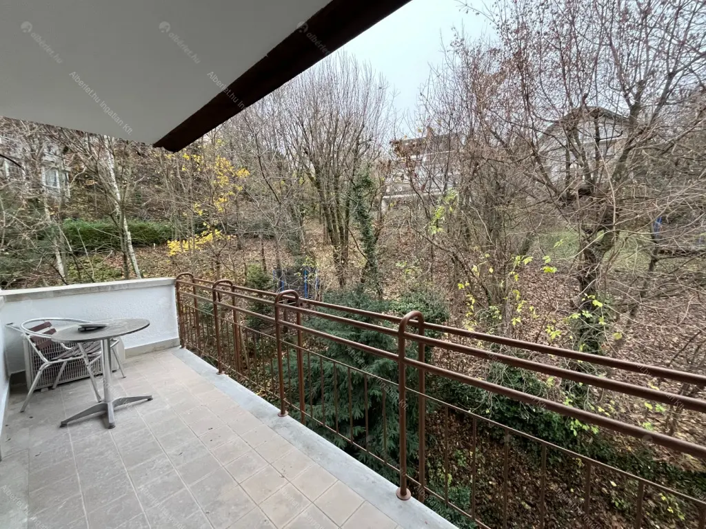 Kiadó albérlet 650000 Ft/hó áron: Budapest, XII. kerület  Városkúti út. Mérete: 100 nm, 4 szobás | Alberlet.hu - 6685136