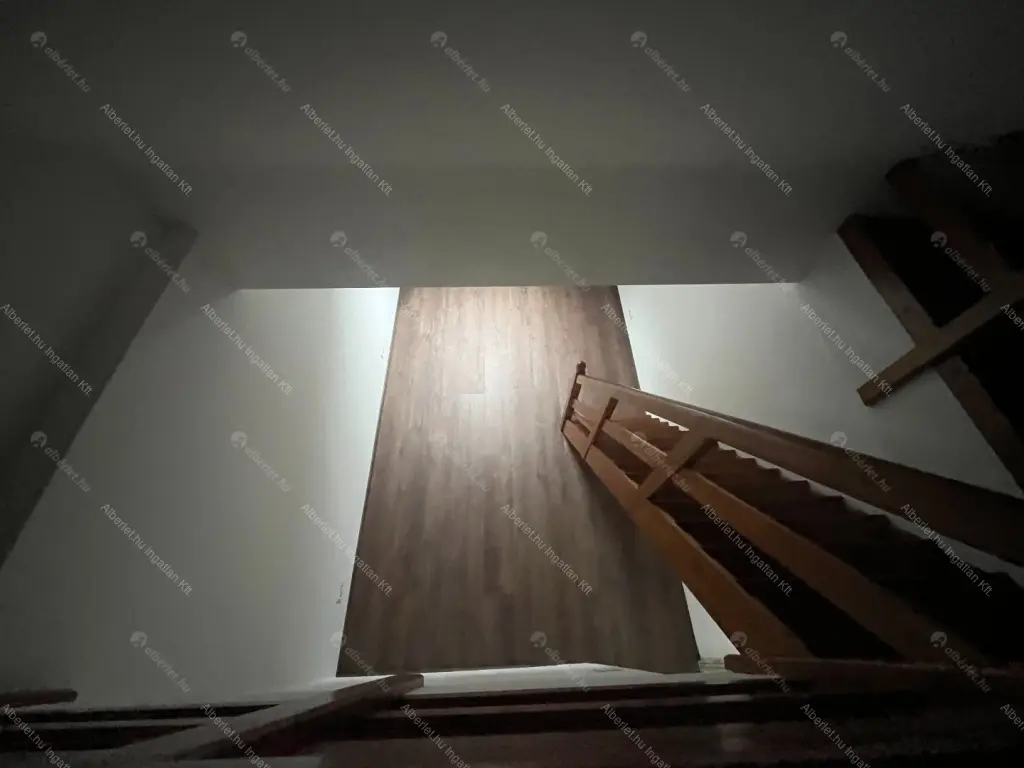 Kiadó albérlet 650000 Ft/hó áron: Budapest, XII. kerület  Városkúti út. Mérete: 100 nm, 4 szobás | Alberlet.hu - 6685140