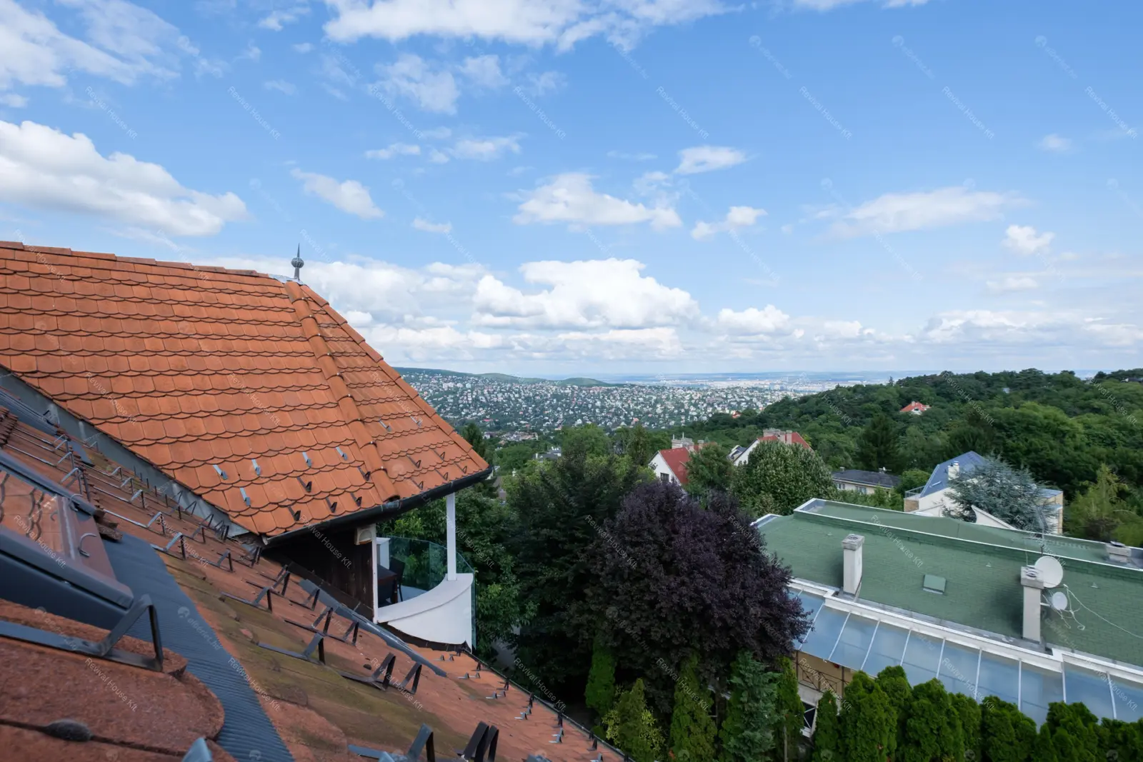 Kiadó albérlet 1050000 Ft/hó áron: Budapest, XII. kerület  Városkúti út. Mérete: 142 nm, 5 szobás | Alberlet.hu - 6112670