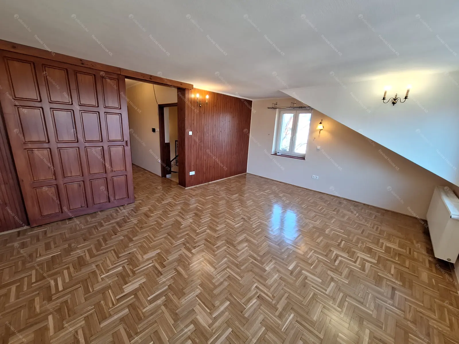 Kiadó albérlet 938000 Ft/hó áron: Budapest, XII. kerület  Városkúti út. Mérete: 240 nm, 5 szobás | Alberlet.hu - 6662792