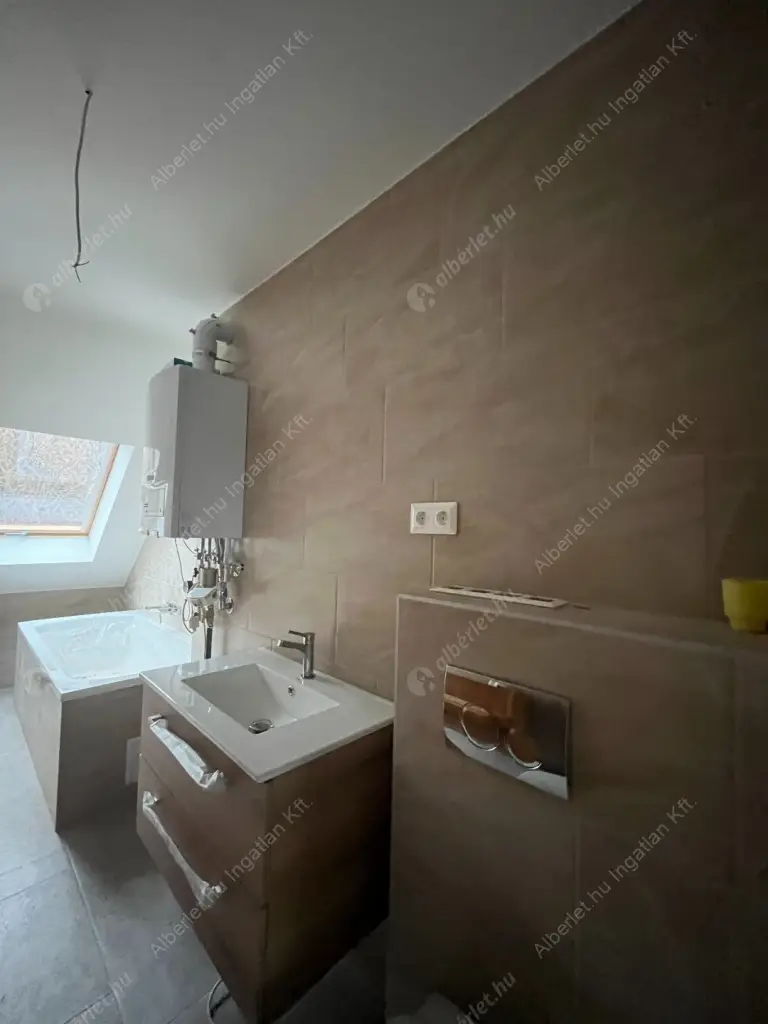 Kiadó albérlet 650000 Ft/hó áron: Budapest, XII. kerület  Városkúti út. Mérete: 99 nm, 4 szobás | Alberlet.hu - 6590050