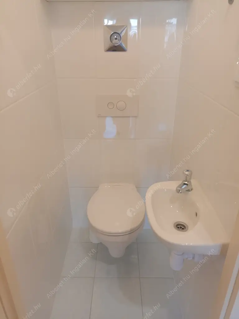 Kiadó albérlet 295000 Ft/hó áron: Budapest, XII. kerület  Zeke utca. Mérete: 53 nm, 2 szobás | Alberlet.hu - 6608043