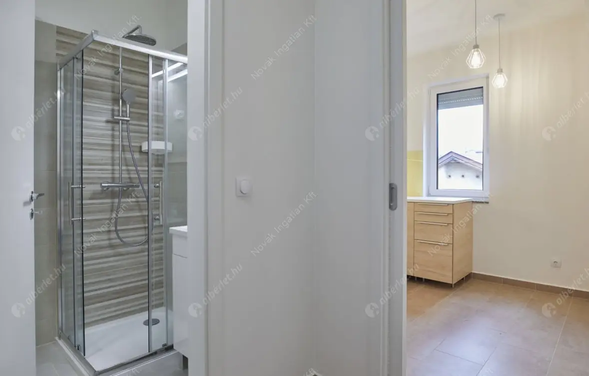 Kiadó albérlet 340000 Ft/hó áron: Budapest, XII. kerület  Zugliget út. Mérete: 65 nm, 3 szobás | Alberlet.hu - 6568648