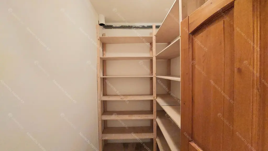 Kiadó albérlet 480000 Ft/hó áron: Budapest, XII. kerület  Zugliget út. Mérete: 80 nm, 2 szobás | Alberlet.hu - 6695923