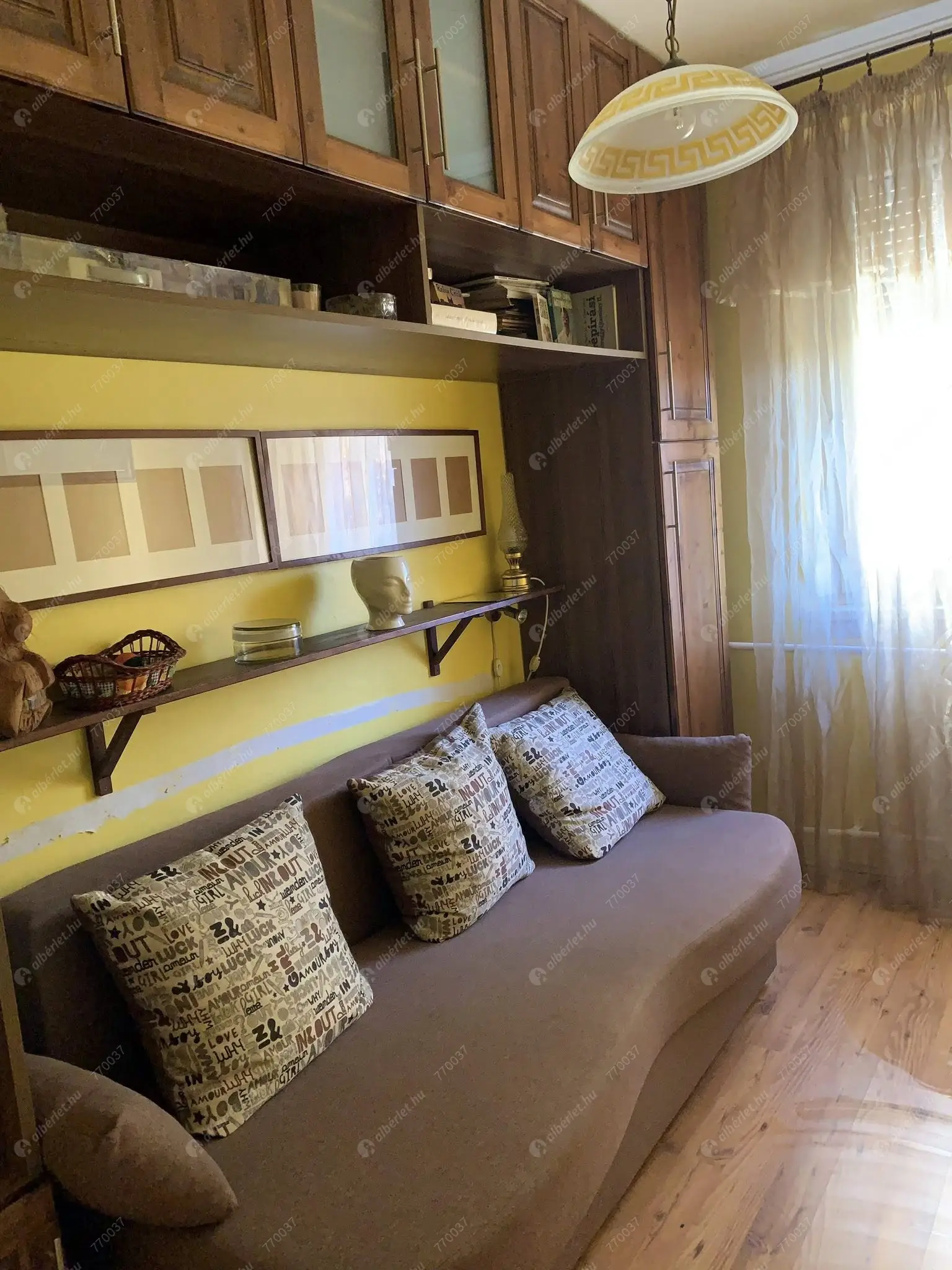 Kiadó albérlet 80000 Ft/hó áron: Budapest, XIII. kerület   . Mérete: 58 nm, 3 szobás | Alberlet.hu - 6565759