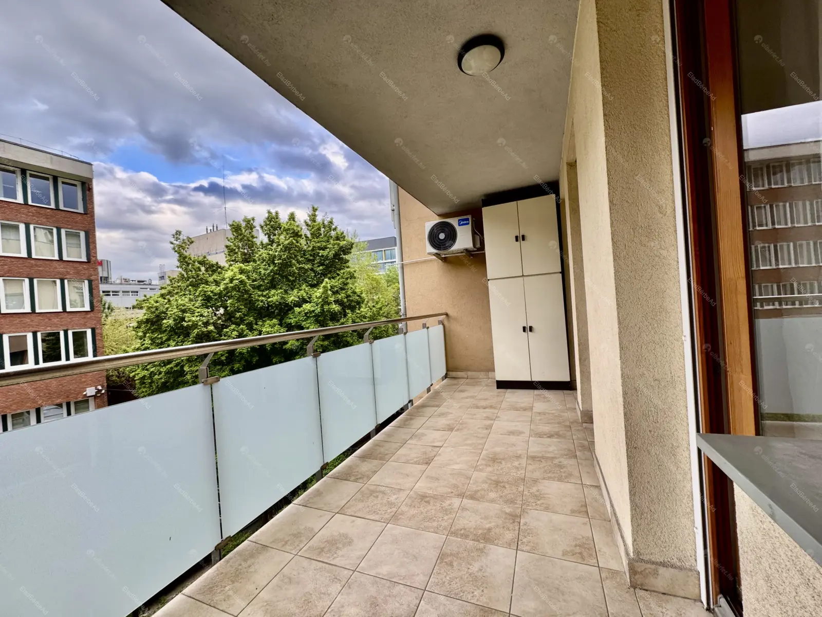 Kiadó albérlet 225000 Ft/hó áron: Budapest, XIII. kerület  Angyalföldi út. Mérete: 42 nm, 1 szobás | Alberlet.hu - 6704390