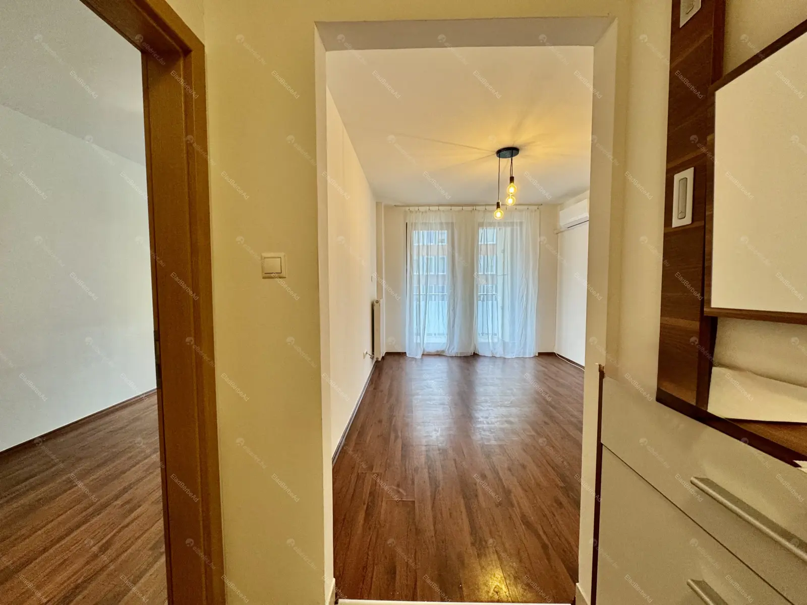 Kiadó albérlet 225000 Ft/hó áron: Budapest, XIII. kerület  Angyalföldi út. Mérete: 42 nm, 1 szobás | Alberlet.hu - 6704400