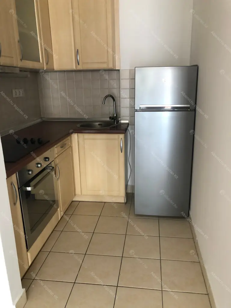 Kiadó albérlet 250000 Ft/hó áron: Budapest, XIII. kerület  Angyalföldi út. Mérete: 47 nm, 2 szobás | Alberlet.hu - 6704126