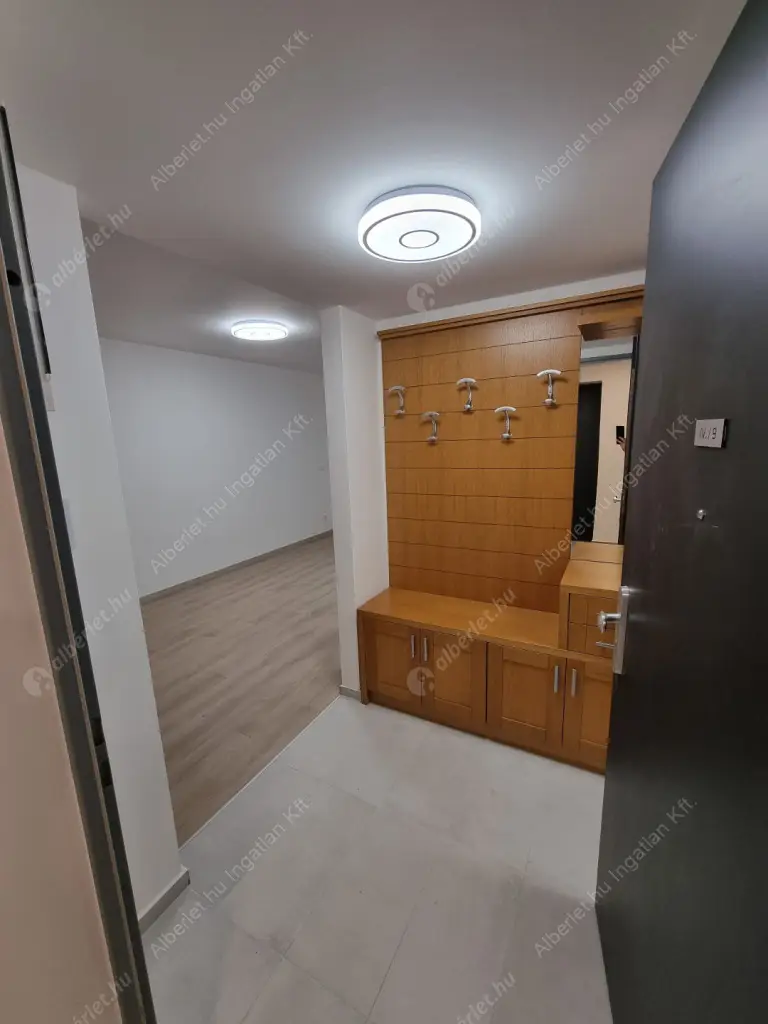 Kiadó albérlet 350000 Ft/hó áron: Budapest, XIII. kerület  Angyalföldi út. Mérete: 52 nm, 2 szobás | Alberlet.hu - 6606207