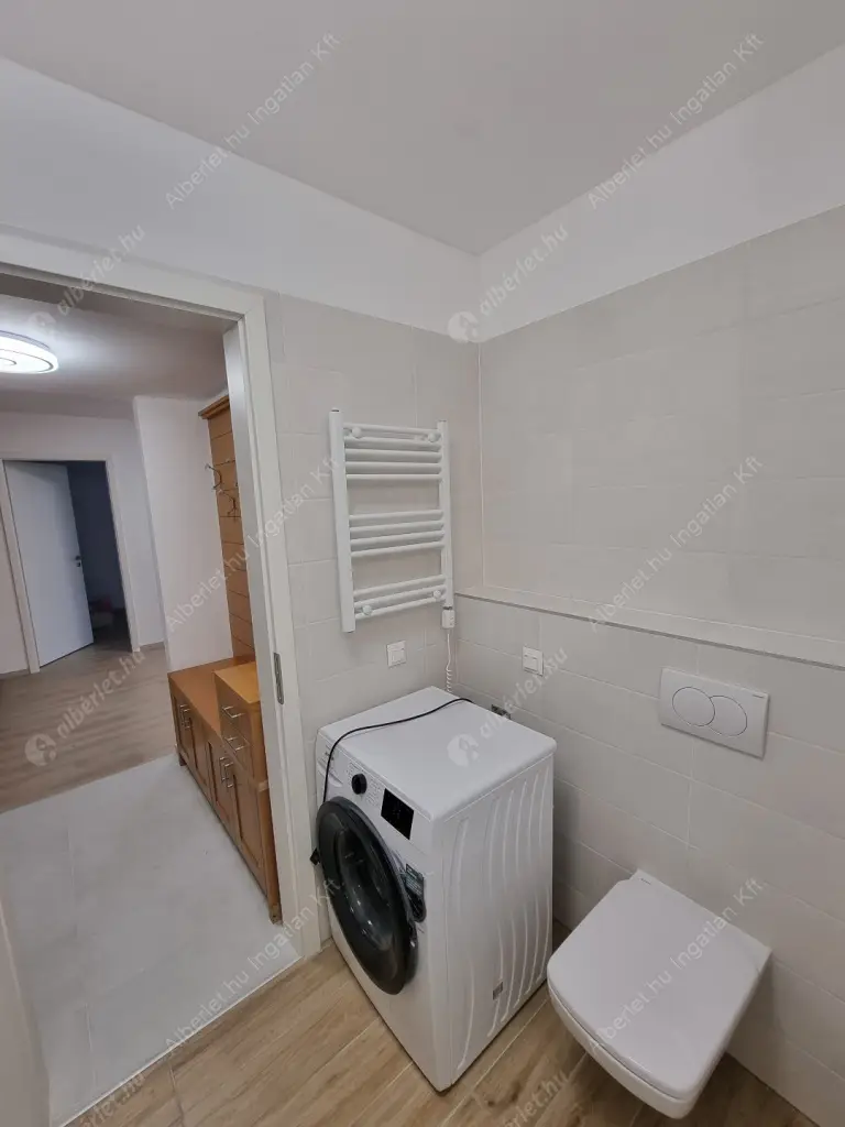 Kiadó albérlet 350000 Ft/hó áron: Budapest, XIII. kerület  Angyalföldi út. Mérete: 52 nm, 2 szobás | Alberlet.hu - 6606208
