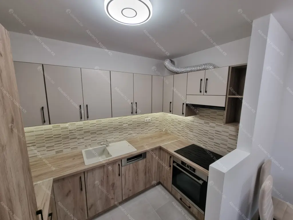 Kiadó albérlet 300000 Ft/hó áron: Budapest, XIII. kerület  Angyalföldi út. Mérete: 52 nm, 2 szobás | Alberlet.hu - 6683592