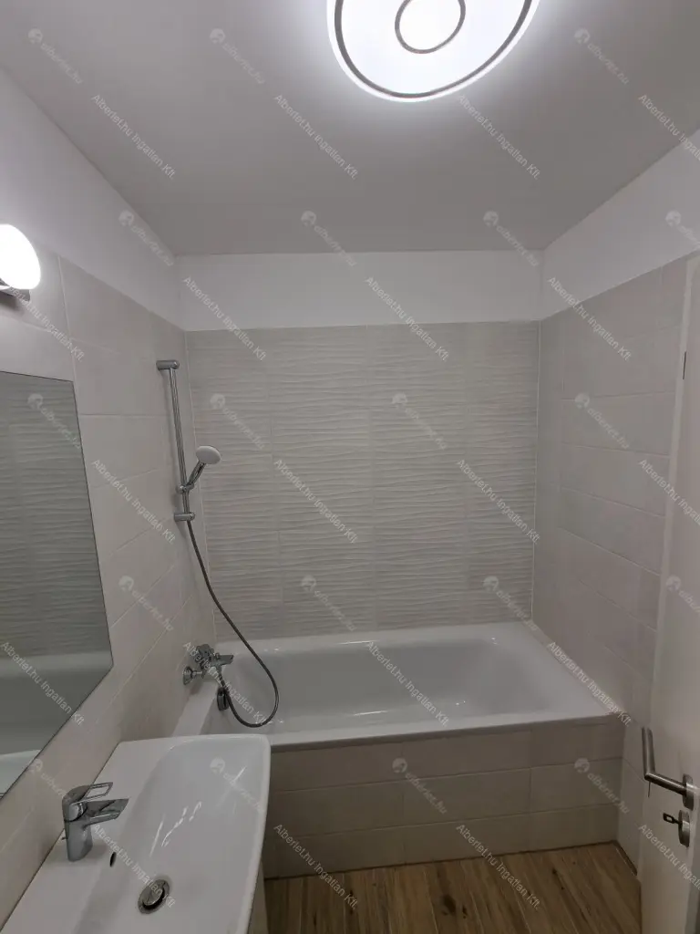 Kiadó albérlet 300000 Ft/hó áron: Budapest, XIII. kerület  Angyalföldi út. Mérete: 52 nm, 2 szobás | Alberlet.hu - 6683599