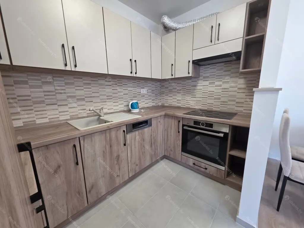 Kiadó albérlet 300000 Ft/hó áron: Budapest, XIII. kerület  Angyalföldi út. Mérete: 52 nm, 2 szobás | Alberlet.hu - 6679136