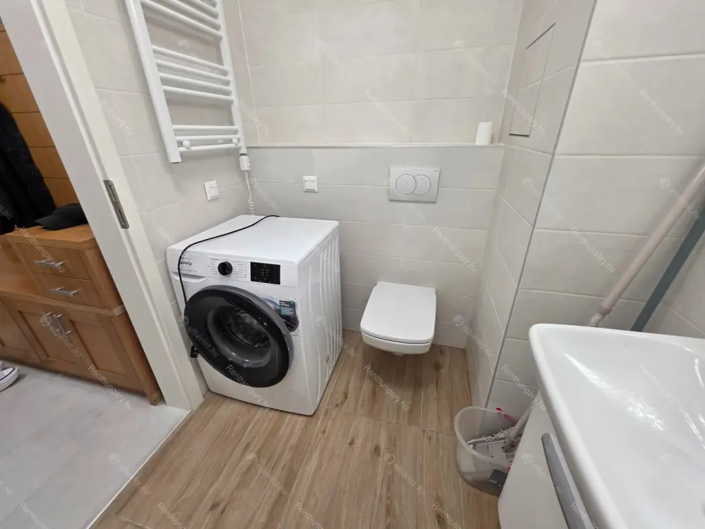 Kiadó albérlet 300000 Ft/hó áron: Budapest, XIII. kerület  Angyalföldi út. Mérete: 52 nm, 2 szobás | Alberlet.hu - 6679150