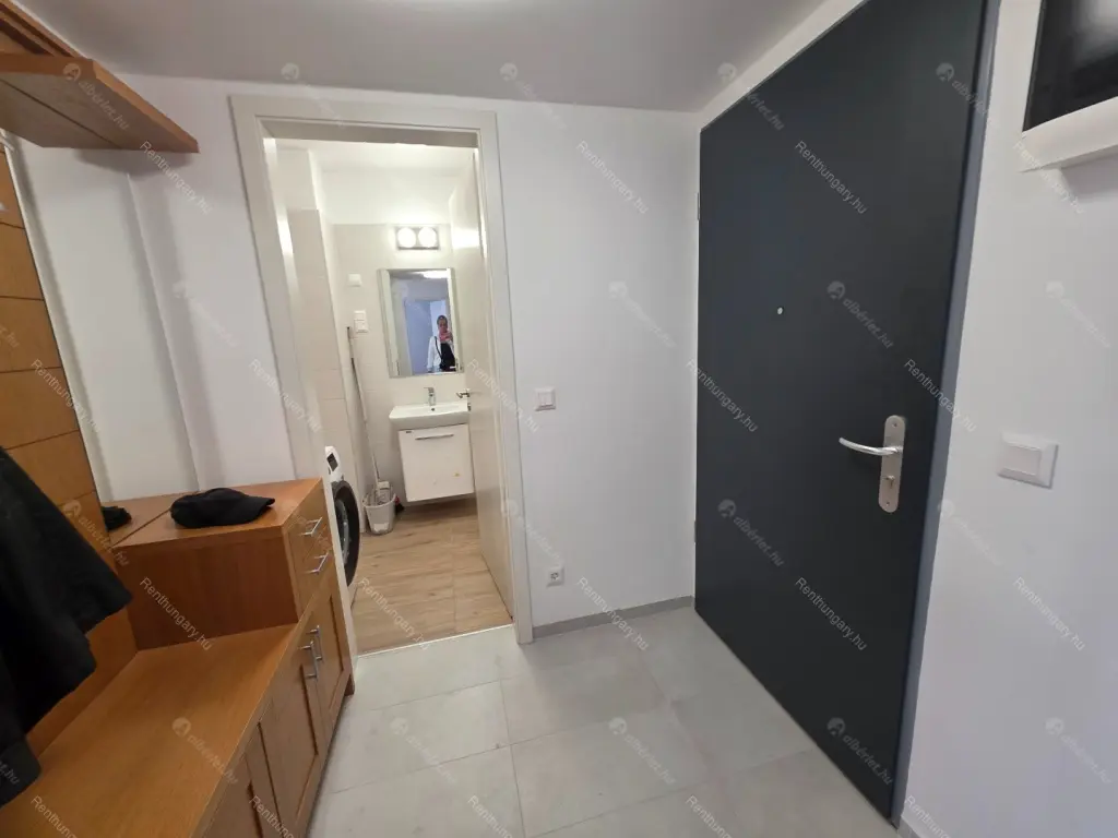 Kiadó albérlet 300000 Ft/hó áron: Budapest, XIII. kerület  Angyalföldi út. Mérete: 52 nm, 2 szobás | Alberlet.hu - 6679153