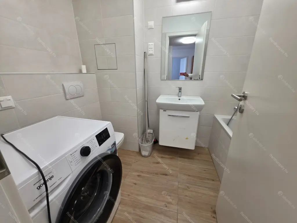 Kiadó albérlet 280000 Ft/hó áron: Budapest, XIII. kerület  Angyalföldi út. Mérete: 52 nm, 2 szobás | Alberlet.hu - 6693099