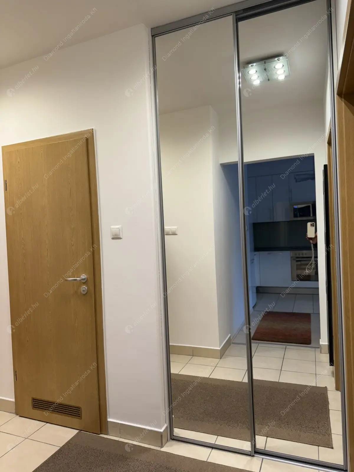 Kiadó albérlet 320000 Ft/hó áron: Budapest, XIII. kerület  Angyalföldi út. Mérete: 60 nm, 2 szobás | Alberlet.hu - 6598712