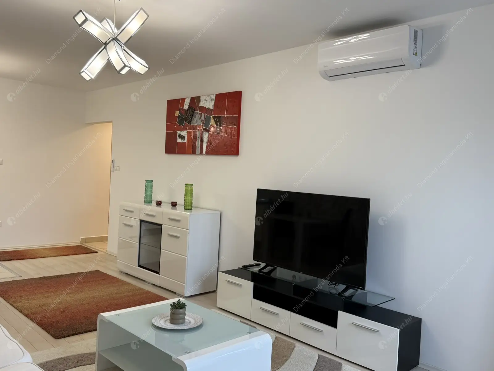 Kiadó albérlet 320000 Ft/hó áron: Budapest, XIII. kerület  Angyalföldi út. Mérete: 60 nm, 2 szobás | Alberlet.hu - 6598721