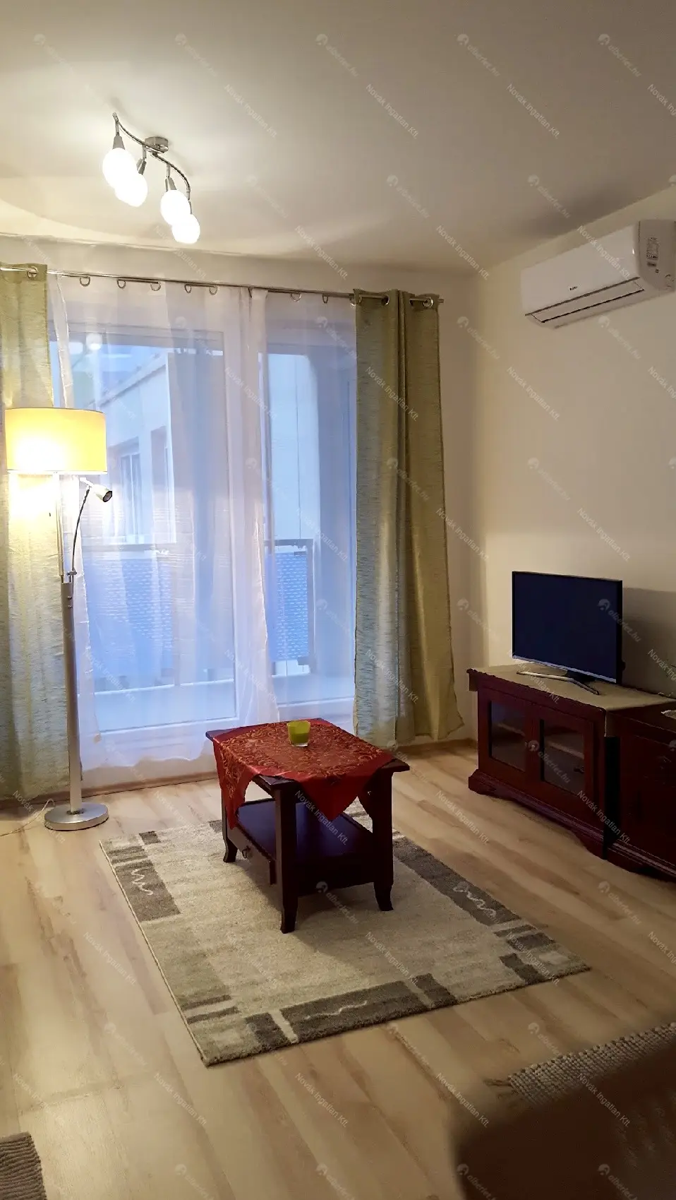 Kiadó albérlet 285000 Ft/hó áron: Budapest, XIII. kerület  Babér utca. Mérete: 45 nm, 2 szobás | Alberlet.hu - 6679379