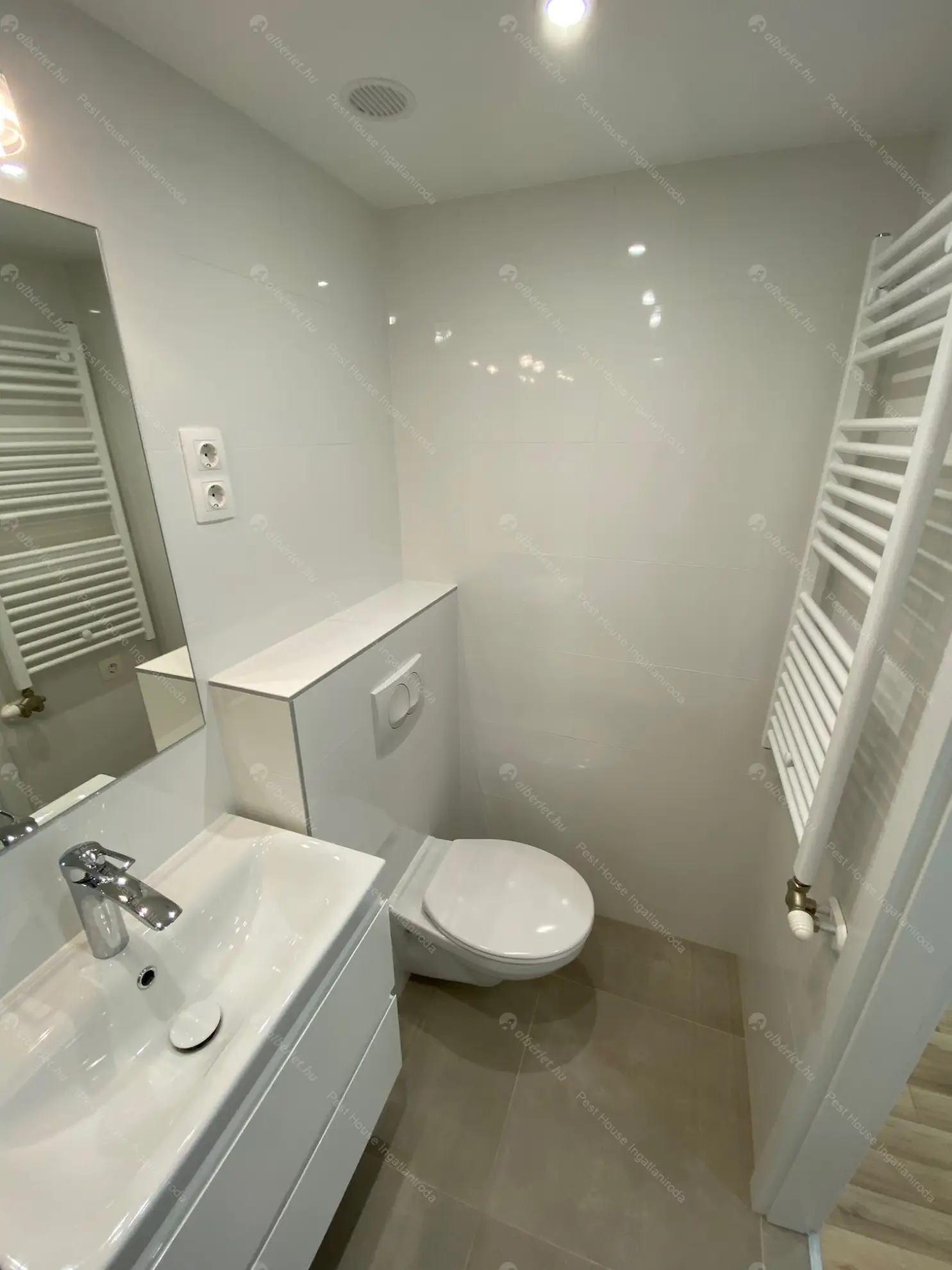 Kiadó albérlet 220000 Ft/hó áron: Budapest, XIII. kerület  Balzac utca. Mérete: 31 nm, 1 szobás | Alberlet.hu - 6582364