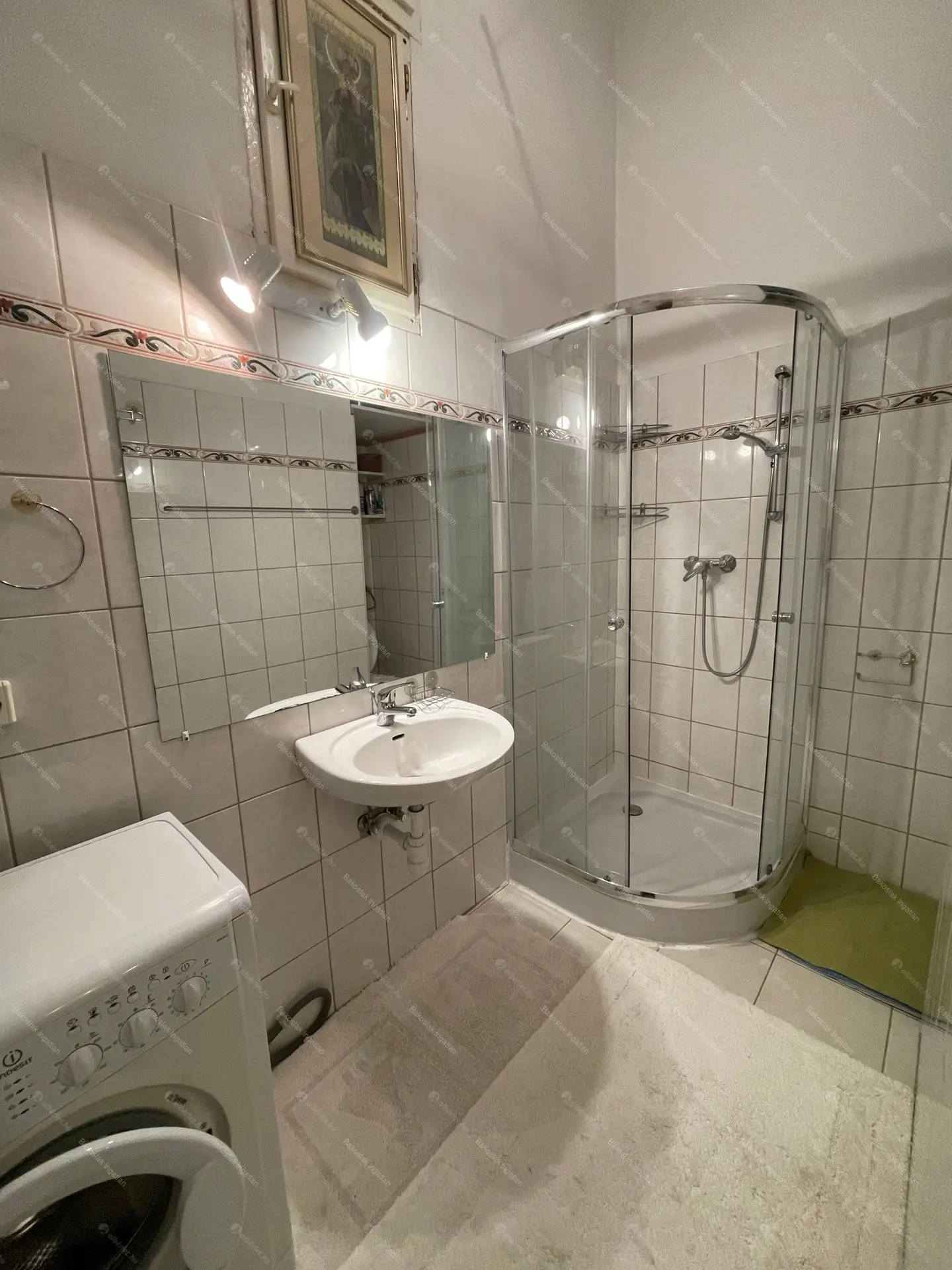 Kiadó albérlet 200000 Ft/hó áron: Budapest, XIII. kerület  Balzac utca. Mérete: 45 nm, 1 szobás | Alberlet.hu - 5619897