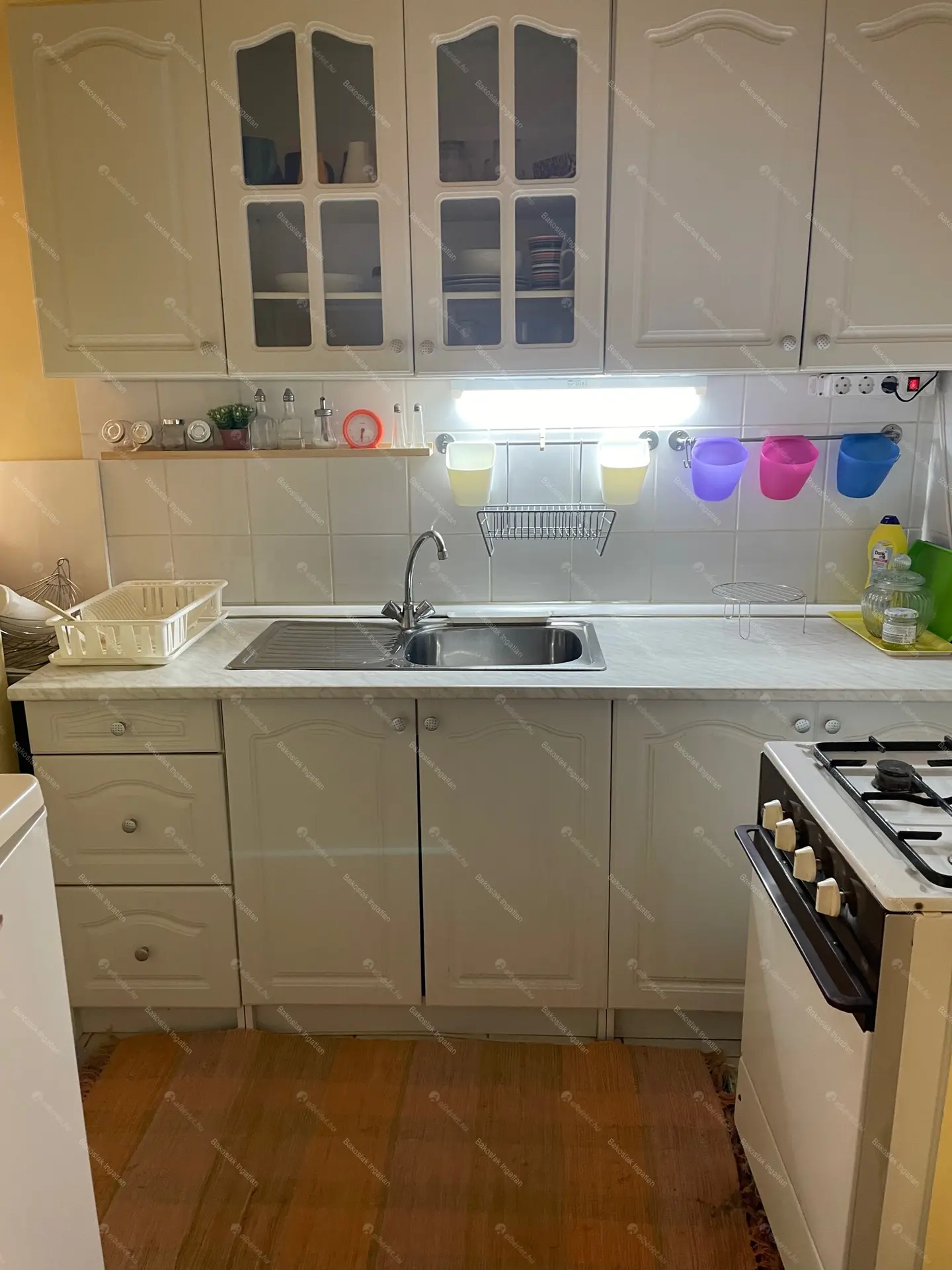 Kiadó albérlet 200000 Ft/hó áron: Budapest, XIII. kerület  Balzac utca. Mérete: 45 nm, 1 szobás | Alberlet.hu - 5619905