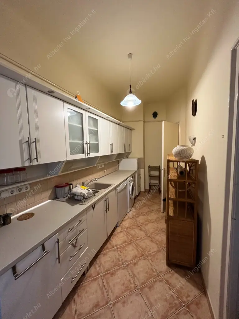 Kiadó albérlet 340000 Ft/hó áron: Budapest, XIII. kerület  Balzac utca. Mérete: 63 nm, 2 szobás | Alberlet.hu - 6611781