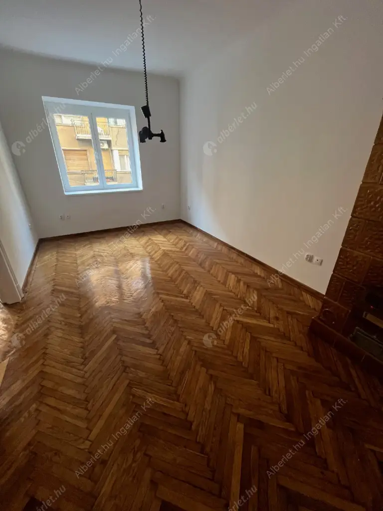 Kiadó albérlet 320000 Ft/hó áron: Budapest, XIII. kerület  Balzac utca. Mérete: 72 nm, 2 szobás | Alberlet.hu - 6591883