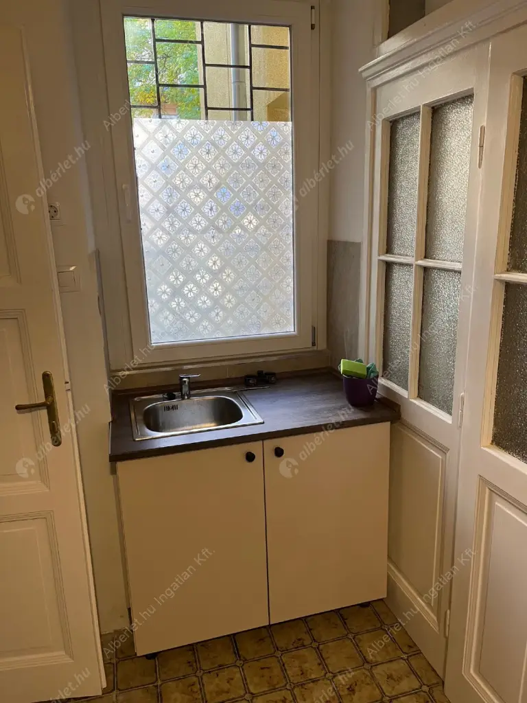 Kiadó albérlet 320000 Ft/hó áron: Budapest, XIII. kerület  Balzac utca. Mérete: 72 nm, 2 szobás | Alberlet.hu - 6591889