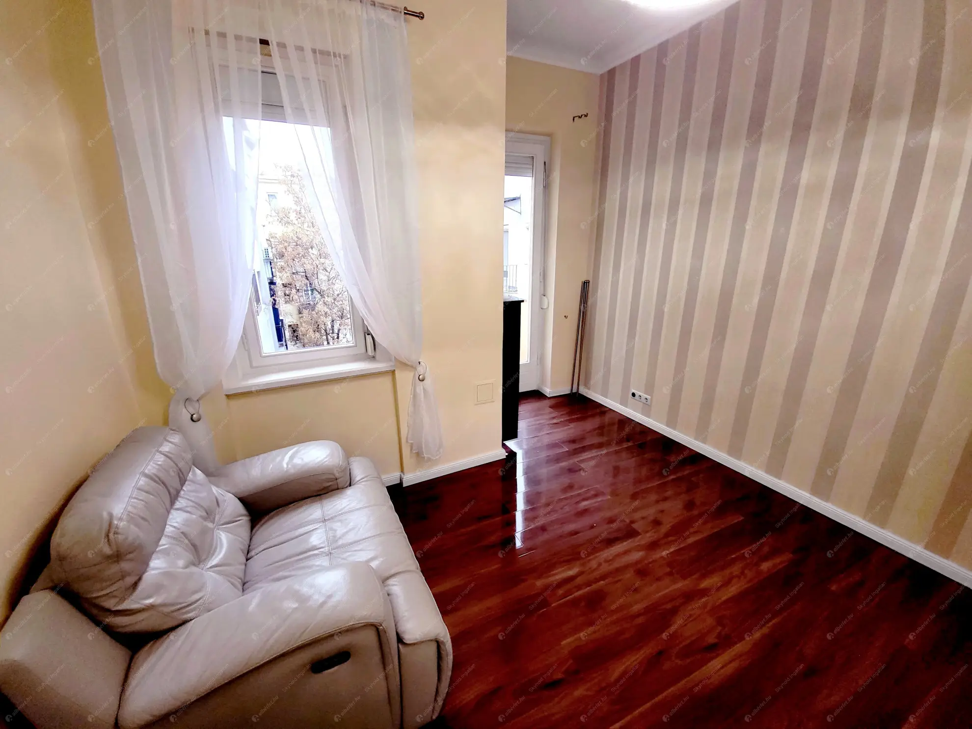 Kiadó albérlet 540000 Ft/hó áron: Budapest, XIII. kerület  Balzac utca. Mérete: 76 nm, 3 szobás | Alberlet.hu - 6593690