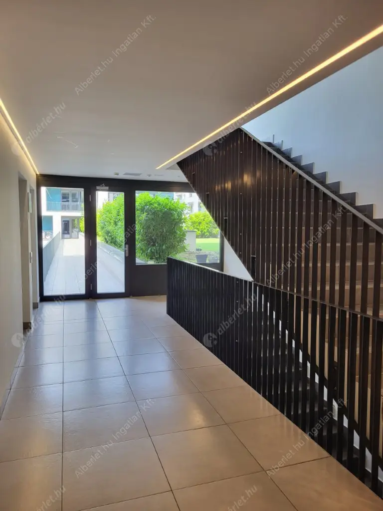 Kiadó albérlet 388000 Ft/hó áron: Budapest, XIII. kerület  Bessenyei utca. Mérete: 70 nm, 3 szobás | Alberlet.hu - 6538212