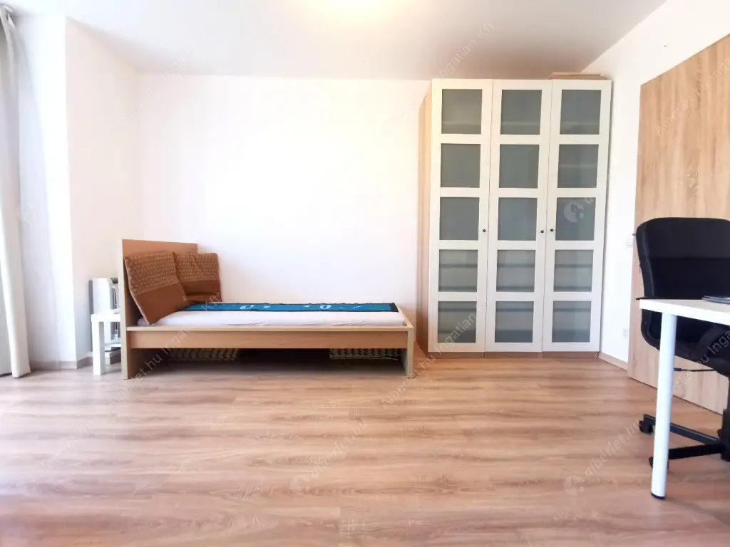 Kiadó albérlet 391000 Ft/hó áron: Budapest, XIII. kerület  Bessenyei utca. Mérete: 70 nm, 3 szobás | Alberlet.hu - 6602909