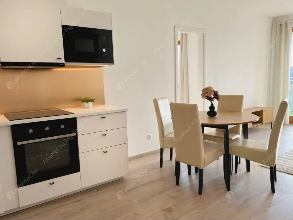 Kiadó albérlet 450000 Ft/hó áron: Budapest, XIII. kerület  Bessenyei utca. Mérete: 70 nm, 3 szobás | Alberlet.hu - 6609704