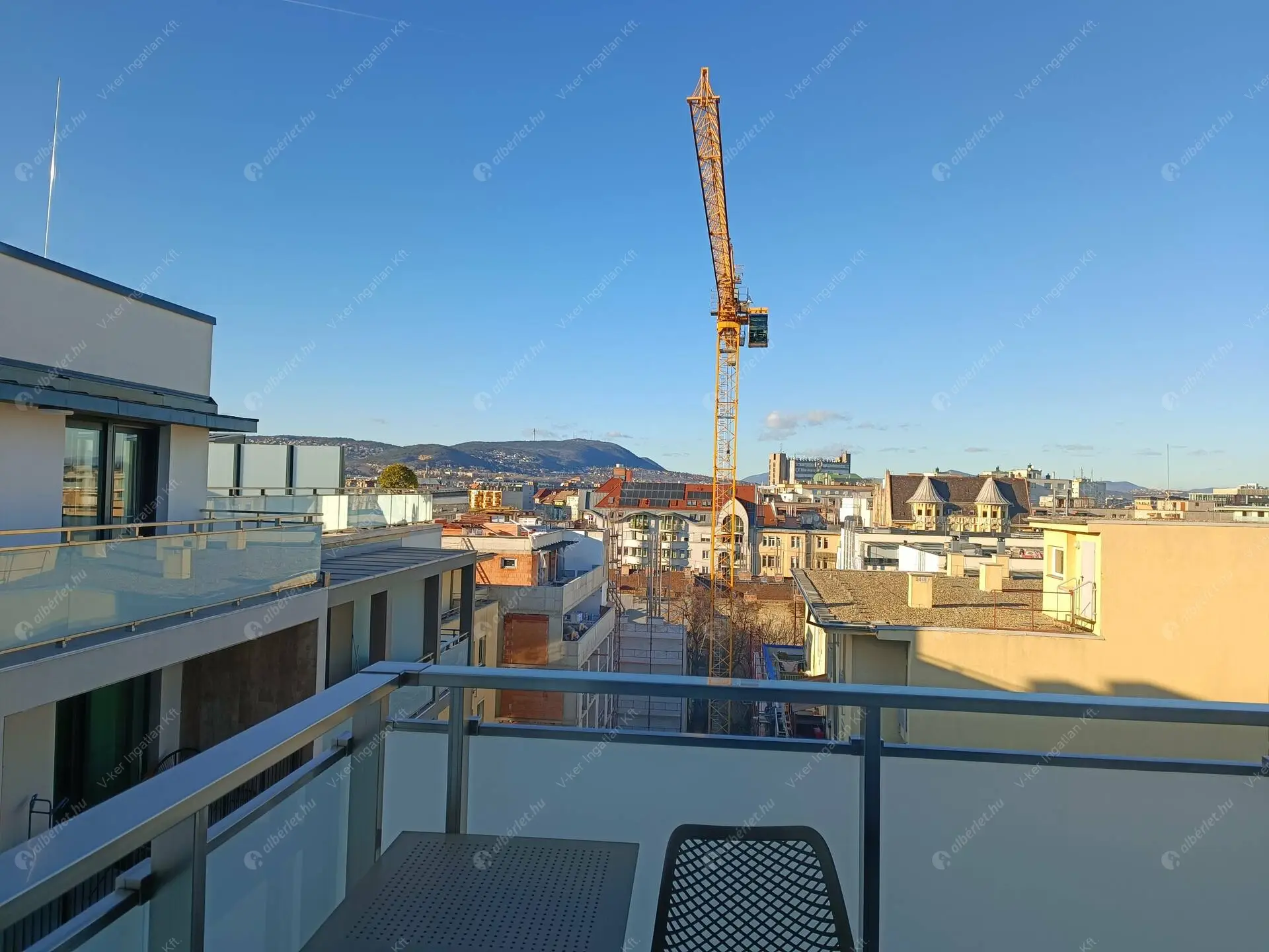 Kiadó albérlet 390000 Ft/hó áron: Budapest, XIII. kerület  Bulcsú utca. Mérete: 45 nm, 2 szobás | Alberlet.hu - 5964101