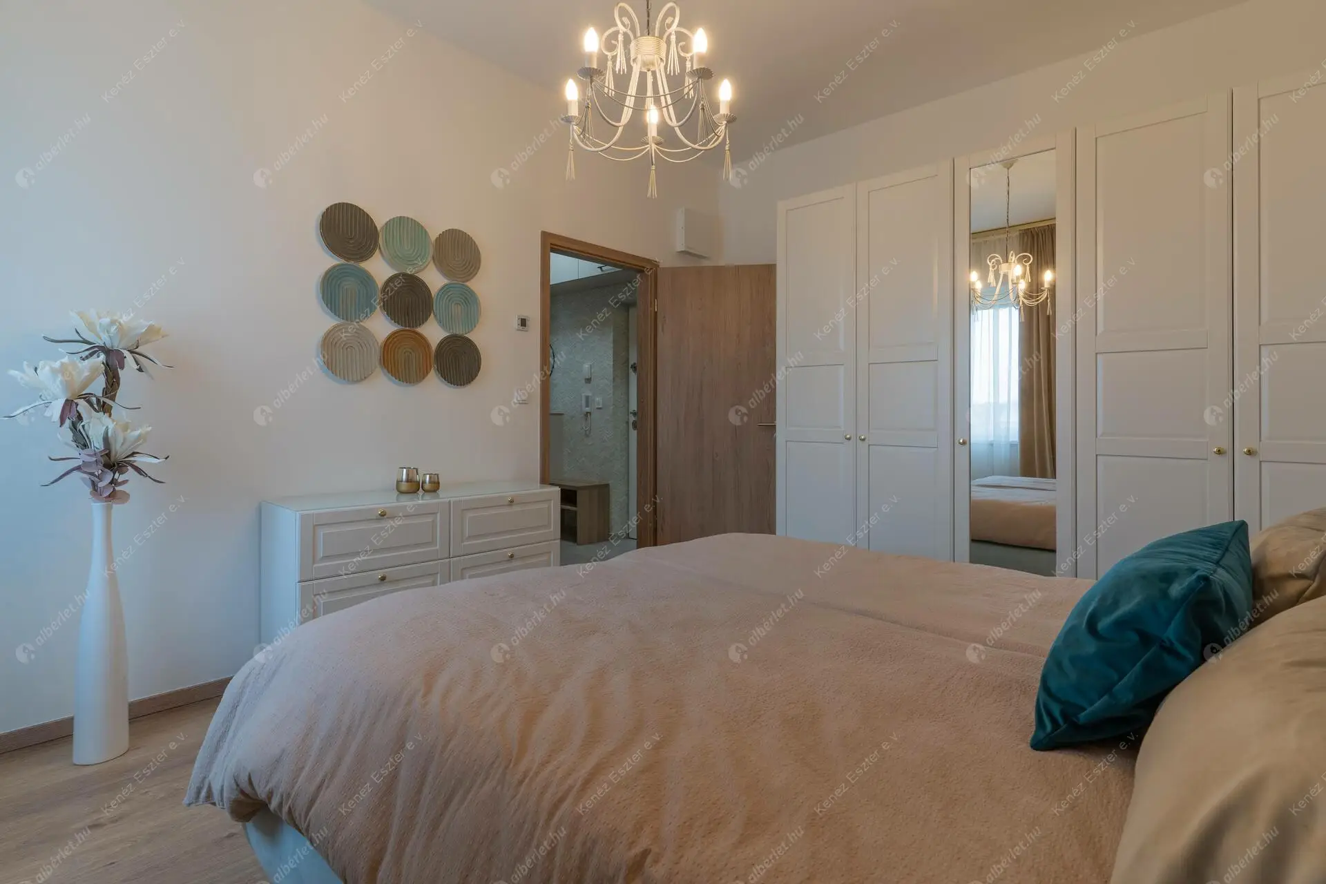 Kiadó albérlet 390000 Ft/hó áron: Budapest, XIII. kerület  Bulcsú utca. Mérete: 45 nm, 2 szobás | Alberlet.hu - 6361752