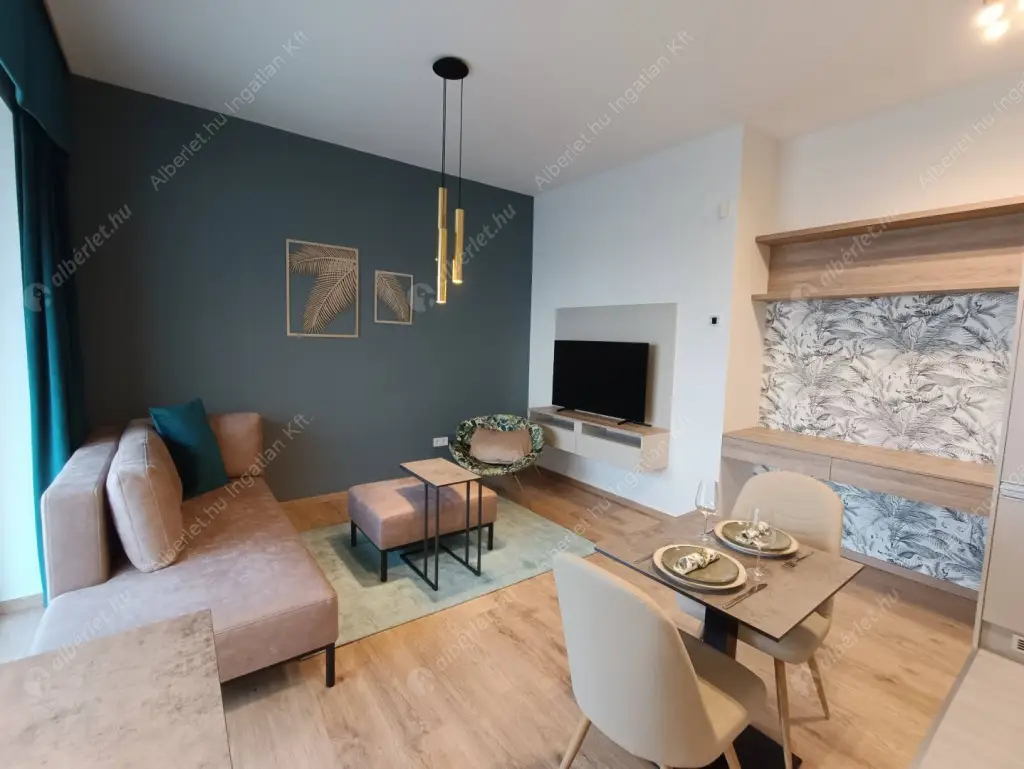 Kiadó albérlet 390000 Ft/hó áron: Budapest, XIII. kerület  Bulcsú utca. Mérete: 45 nm, 2 szobás | Alberlet.hu - 6603498