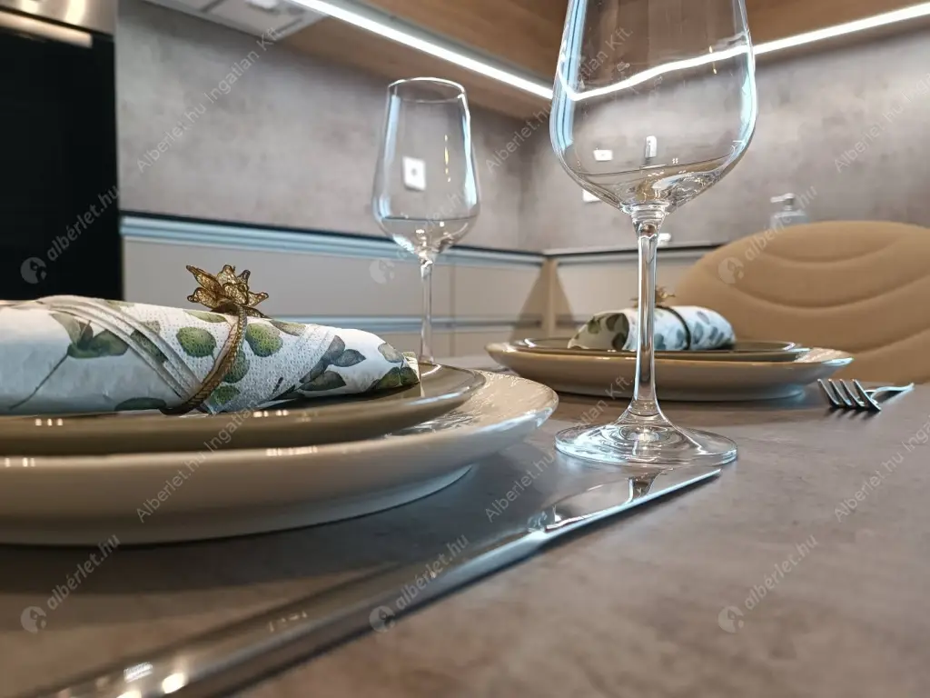 Kiadó albérlet 390000 Ft/hó áron: Budapest, XIII. kerület  Bulcsú utca. Mérete: 45 nm, 2 szobás | Alberlet.hu - 6603518