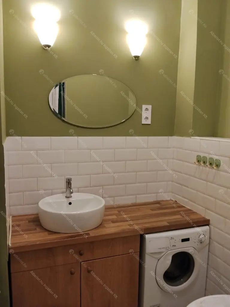 Kiadó albérlet 210000 Ft/hó áron: Budapest, XIII. kerület  Csanády utca. Mérete: 38 nm, 1 szobás | Alberlet.hu - 6665802