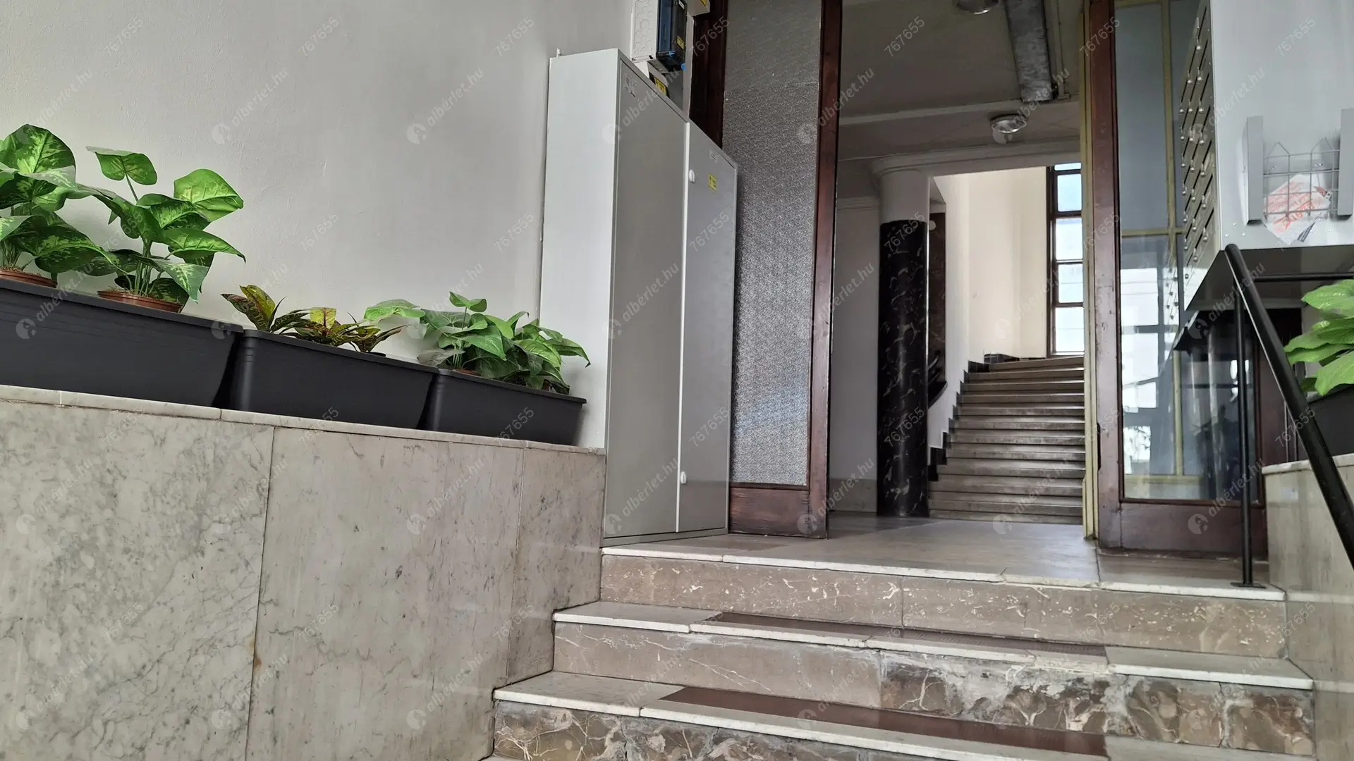 Kiadó albérlet 270000 Ft/hó áron: Budapest, XIII. kerület  Csanády utca. Mérete: 45 nm, 1 szobás | Alberlet.hu - 6528295