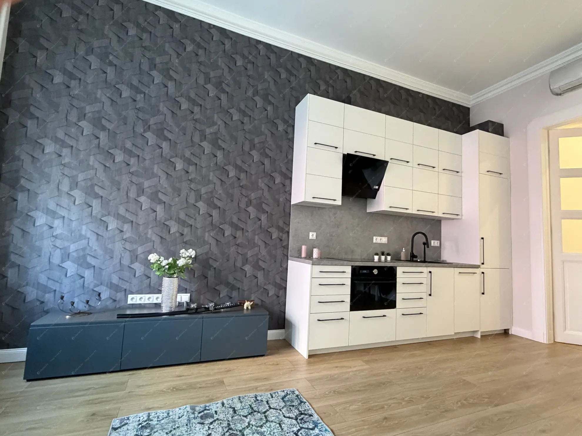 Kiadó albérlet 360000 Ft/hó áron: Budapest, XIII. kerület  Csanády utca. Mérete: 64 nm, 2 szobás | Alberlet.hu - 6625573