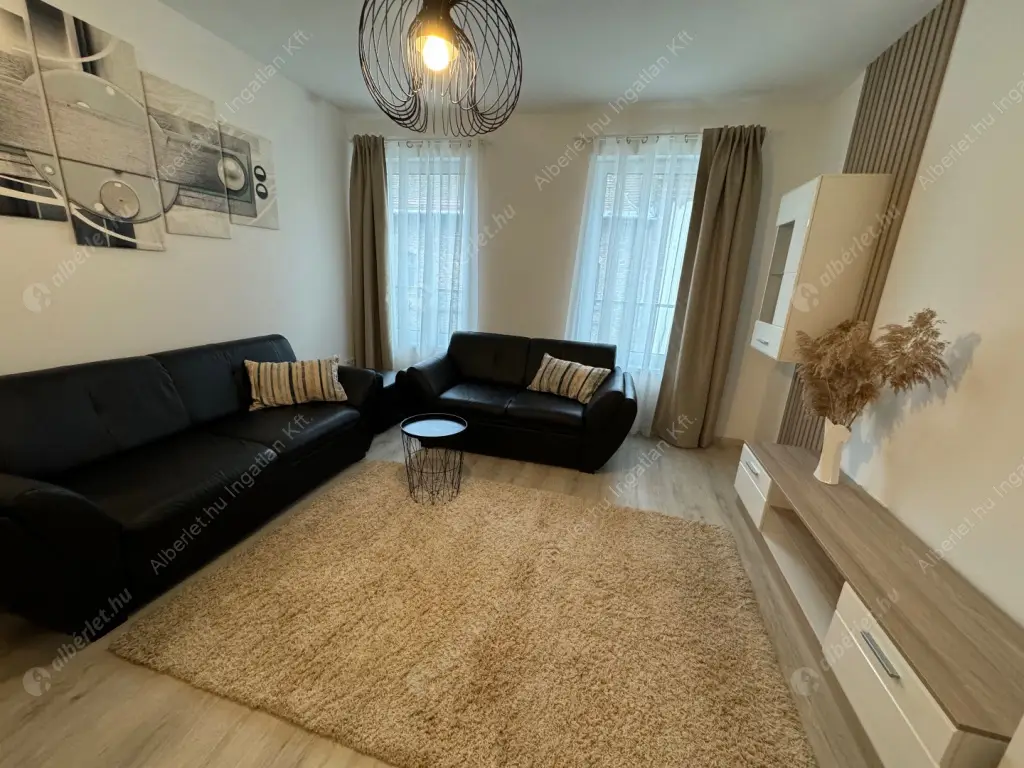 Kiadó albérlet 290000 Ft/hó áron: Budapest, XIII. kerület  Csángó utca. Mérete: 47 nm, 2 szobás | Alberlet.hu - 6613364