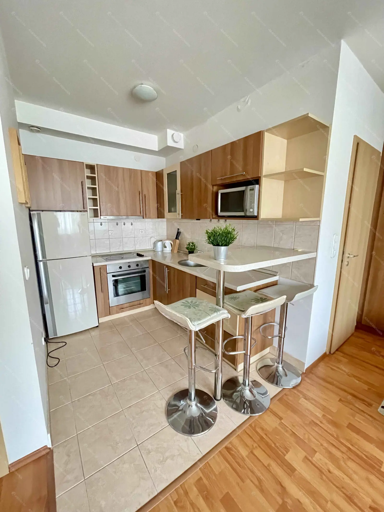 Kiadó albérlet 180000 Ft/hó áron: Budapest, XIII. kerület  Csata utca. Mérete: 33 nm, 1 szobás | Alberlet.hu - 6686814