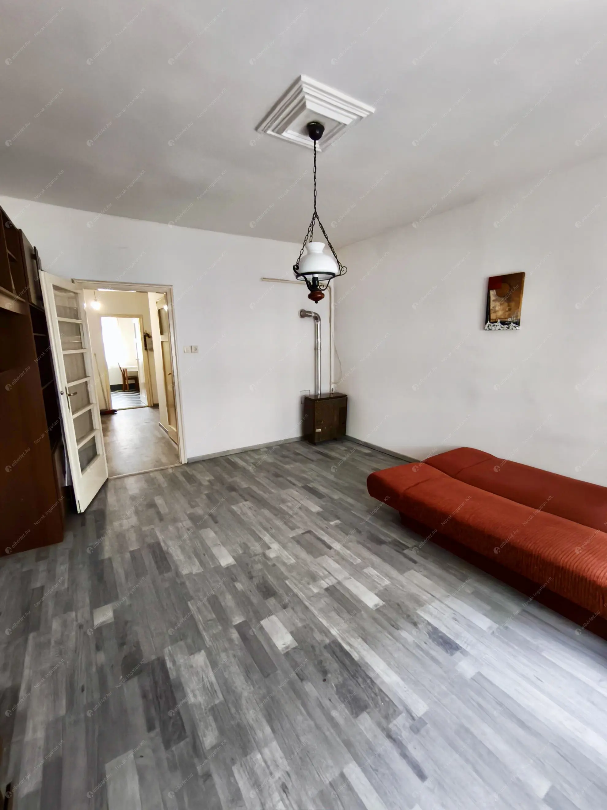 Kiadó albérlet 195000 Ft/hó áron: Budapest, XIII. kerület  Csata utca. Mérete: 40 nm, 1 szobás | Alberlet.hu - 6635965