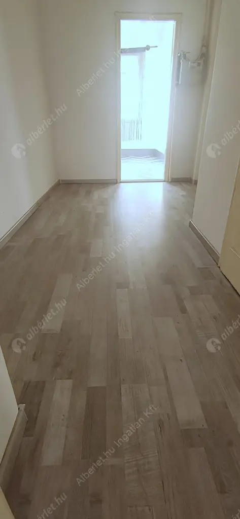 Kiadó albérlet 200000 Ft/hó áron: Budapest, XIII. kerület  Csata utca. Mérete: 40 nm, 1 szobás | Alberlet.hu - 6614794