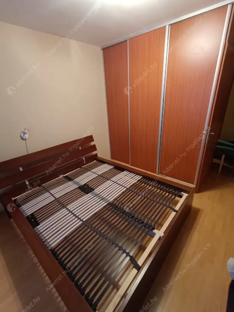 Kiadó albérlet 280000 Ft/hó áron: Budapest, XIII. kerület  Csata utca. Mérete: 50 nm, 1 szobás | Alberlet.hu - 6630629
