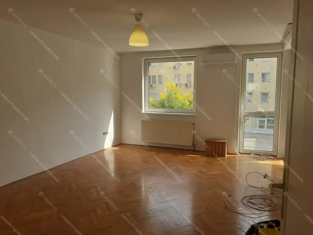 Kiadó albérlet 270000 Ft/hó áron: Budapest, XIII. kerület  Csata utca. Mérete: 54 nm, 2 szobás | Alberlet.hu - 6683188