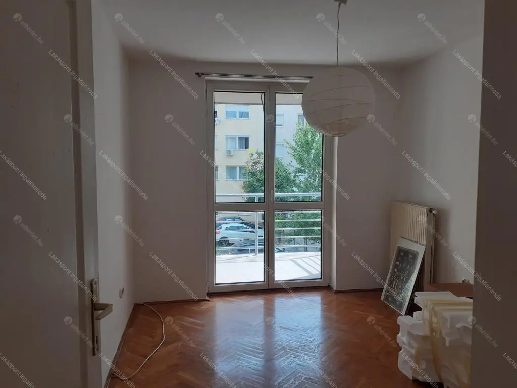 Kiadó albérlet 270000 Ft/hó áron: Budapest, XIII. kerület  Csata utca. Mérete: 54 nm, 2 szobás | Alberlet.hu - 6683189