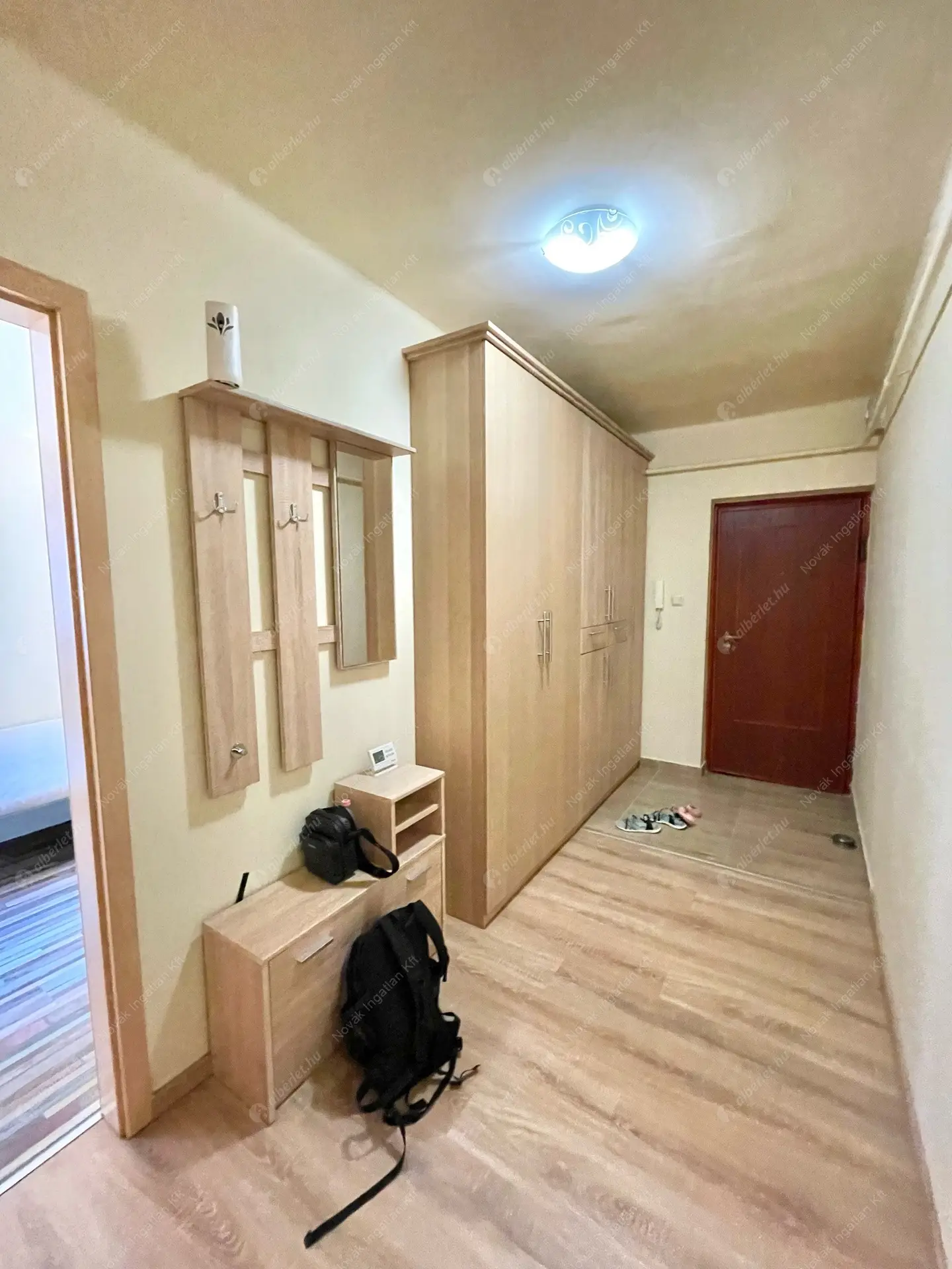 Kiadó albérlet 350000 Ft/hó áron: Budapest, XIII. kerület  Csata utca. Mérete: 74 nm, 3 szobás | Alberlet.hu - 6252317