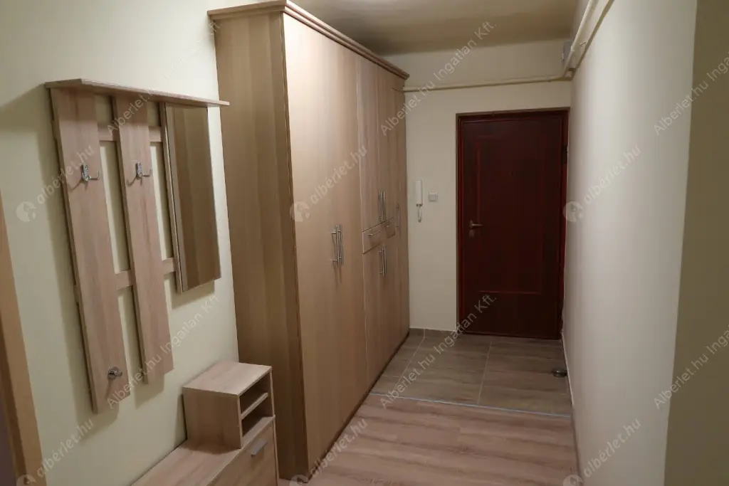 Kiadó albérlet 370000 Ft/hó áron: Budapest, XIII. kerület  Csata utca. Mérete: 74 nm, 3 szobás | Alberlet.hu - 6636051