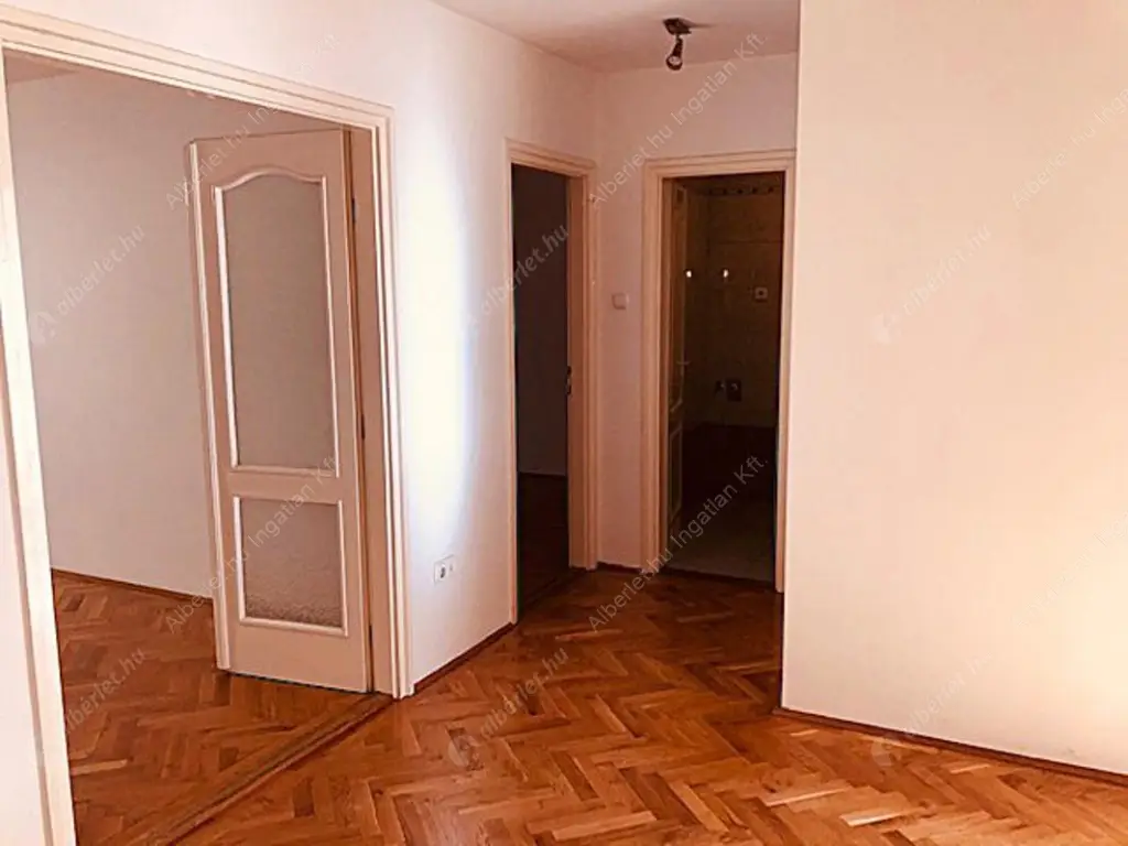 Kiadó albérlet 340000 Ft/hó áron: Budapest, XIII. kerület  Csata utca. Mérete: 82 nm, 3 szobás | Alberlet.hu - 6525103